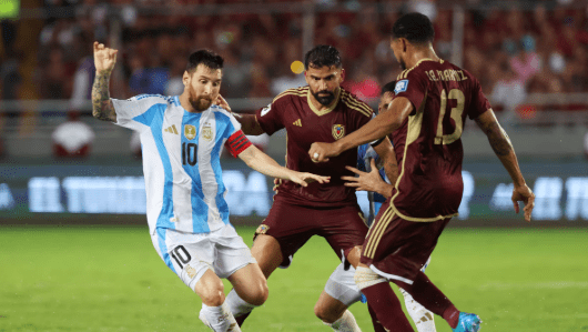 Lionel Messi Powers Argentina to a    3-0 Victory Over Venezuela in Emotional Farewell at Home World Cup&nbsp;Qualifier